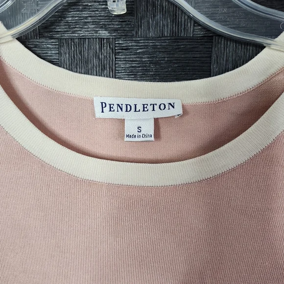 Pendleton Light Pink Women's Cardigan Sweater Set With Bow Accents - Picture 5 of 7